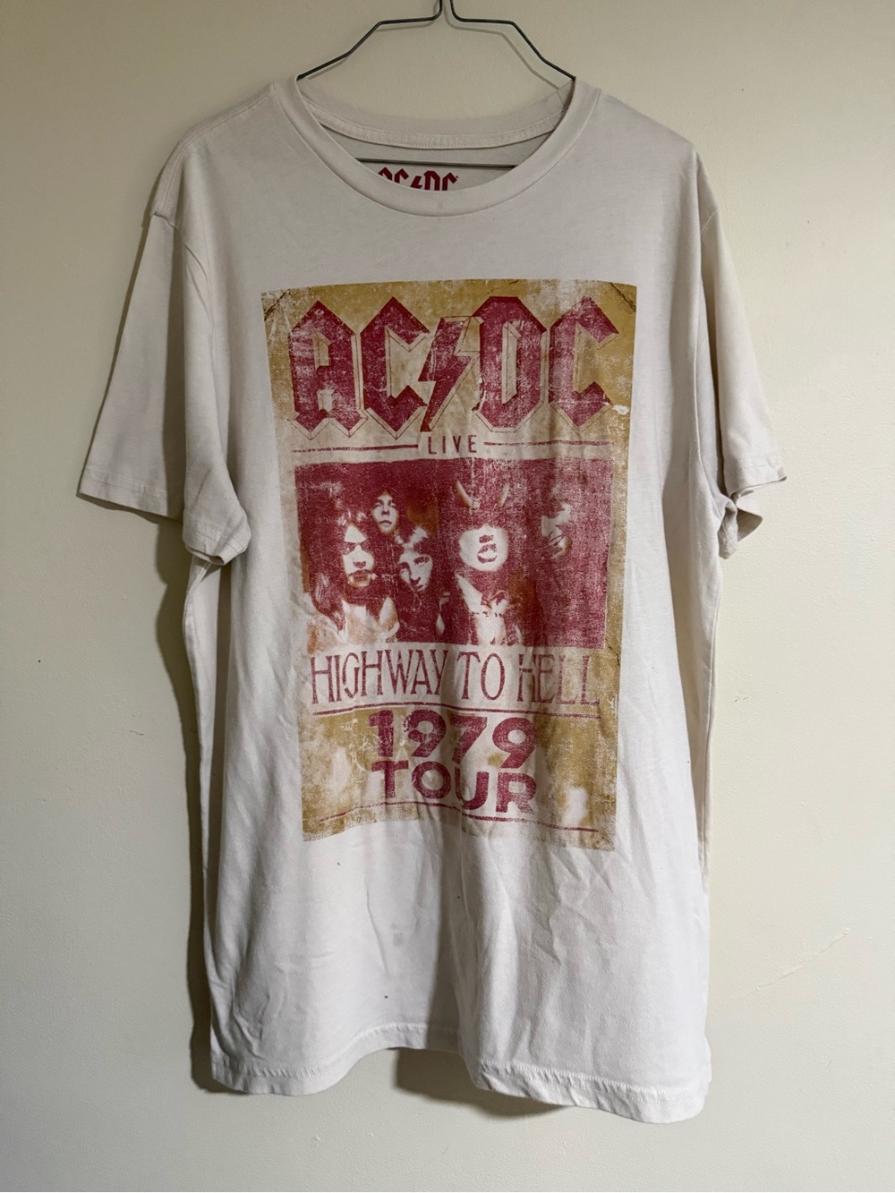 AC/DC Highway to Hell 1979 Tour Graphic Tee - White M